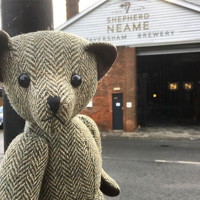 TweedleberryUK's tweet photo. “Oh no!” Says #tweedyted “not ANOTHER Brewery!?!” Well it’s not just any #Brewery Ted, #ShepherdNeame #Faversham are reputed to be the oldest in England! #harristweed 🍺 https://t.co/icrIsBhaH1