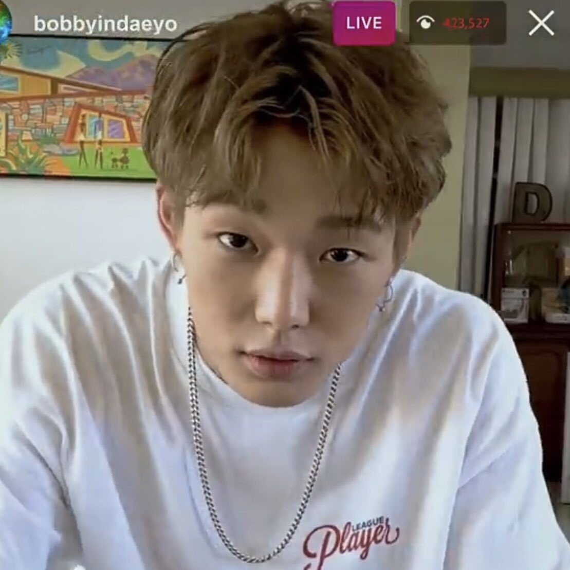 bobbyIoops's tweet photo. hello! this is a new loop account for ikon’s kim jiwon! I know there are already a few loop account for bobby but please rt and help spread the word about this account! I just want to support him this way. thank you ♡ https://t.co/SybXHC6Lm0