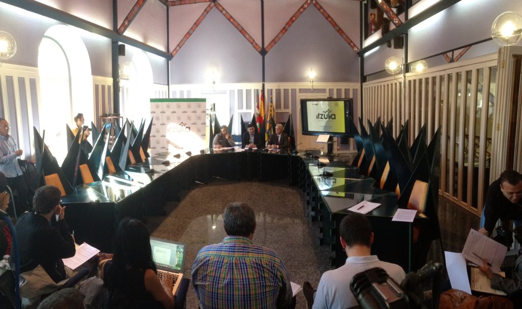 Mikel CR tweet media