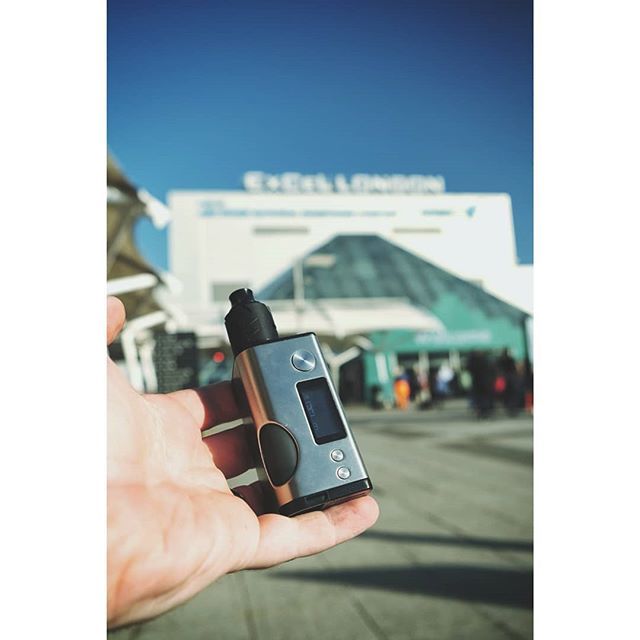 Vaping_Biker's tweet photo. Took the #BasiumMod to London yesterday, gotta love that battery life πππ @dovpo_official #vapingbiker #aveitlarge #ticklethewick #vapingbikerbuddies #vapingwithbeards https://t.co/xAMN5ckyzL https://t.co/ECQopnfl9t