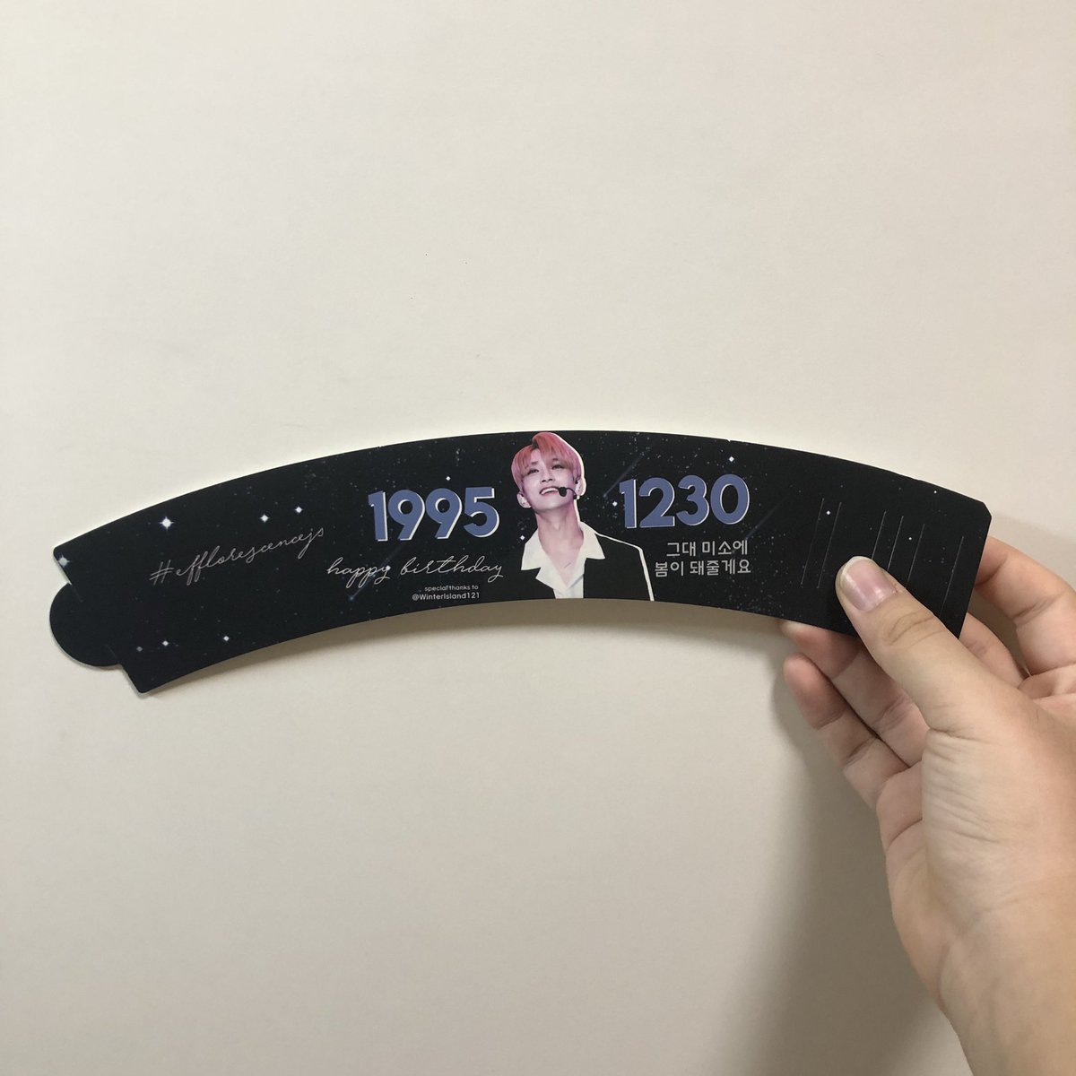 EFFLORESCENCEJS's tweet photo. 2019 Seventeen 3rd Fan Meeting Caratland Joshua Cupsleeve Distribution 

Date: 08/03-10/03
Time : tbc 

@_rubyfur will be helping us to give out ! please do look for her on that day to collect~ 

#SEVENTEEN #CARATLAND #SVT #JOSHUA #캐럿랜드 https://t.co/GIrUyBW8w6