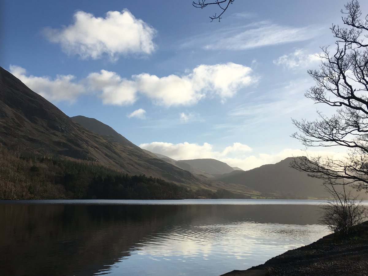 SoapCo_Keswick's tweet photo. Over the years, many have asked what inspires us to create products such as the Mist Over Derwentwater soap, and now you have your answer! With such idyllic views like this, we just can't help ourselves. Buy in shop or online: https://t.co/oBmStnZkk3 #MadeInKeswick #MistOverWater https://t.co/cyeJ3VqTve