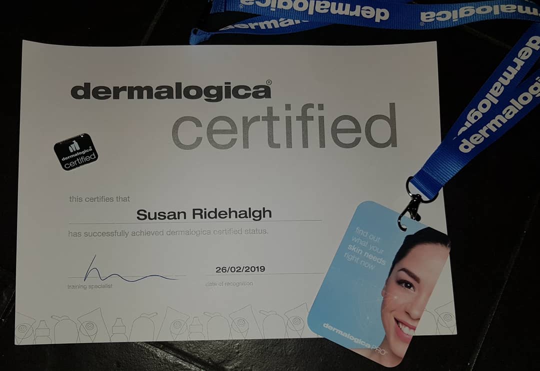 Littlesue73's tweet photo. Had a fab 4 days at #dermalogicayork #dermalogicatrained #learnderm #loveyourskin @DermalogicaUK @dermalogica I'm now Dermalogica Certified π https://t.co/YDCcn2ykjS