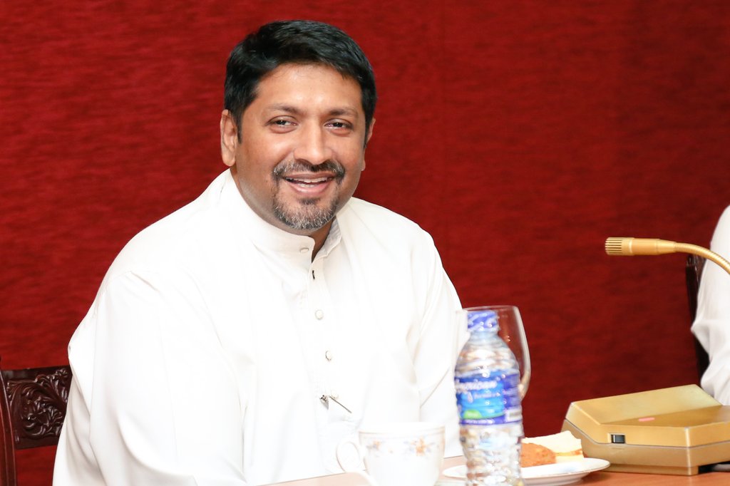 RWijewardene's tweet photo. Held a cordial discussion with leaders of Christian religious chapters at @SMODSriLanka.
#lka #SriLanka https://t.co/NRyo79IKIq