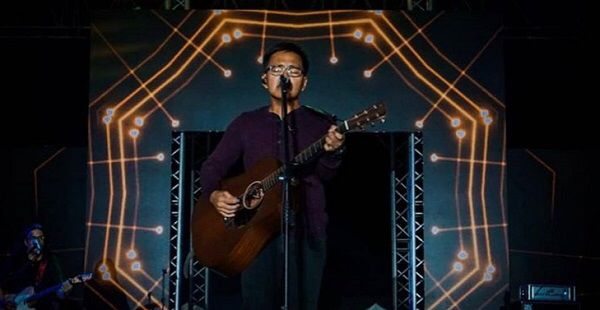 OneMusicPH's tweet photo. #Dramachine celebrates its 15th birthday next month. Let’s celebrate with #Sugarfree and @ebedancel! https://t.co/XSAr4JGYMr https://t.co/OJQQMP0viN