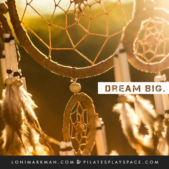 LoniMarkman's tweet photo. Day 13 of the Soulful Self Challenge: Dream Big - https://t.co/6RmrTgs1a8 https://t.co/vfBwaZ6SAK