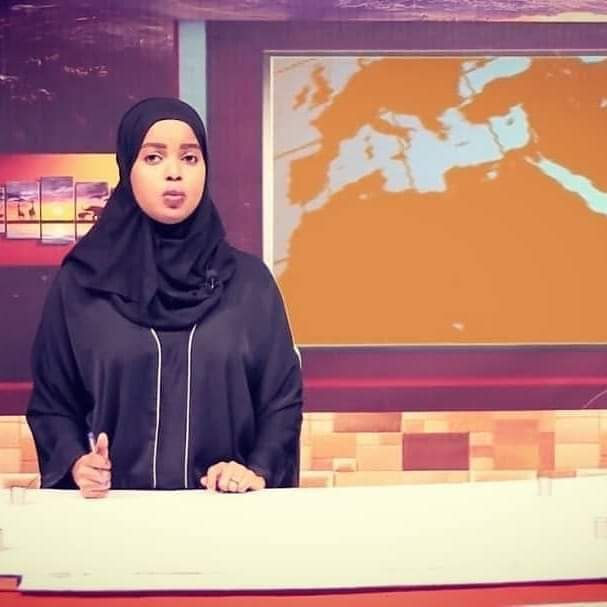 #Somaliland police harshly beaten Female journalist Sagal Beeldeeq &amp; Ridwan Yusuf while they've been making "Vox-pop" interview in Hargiase city Center. The police attacked Sagal, hit hardly, injured &amp; detained.
<a href="/solja_org/">SOLJA</a> released them and strongly condemns this act-@xanas08