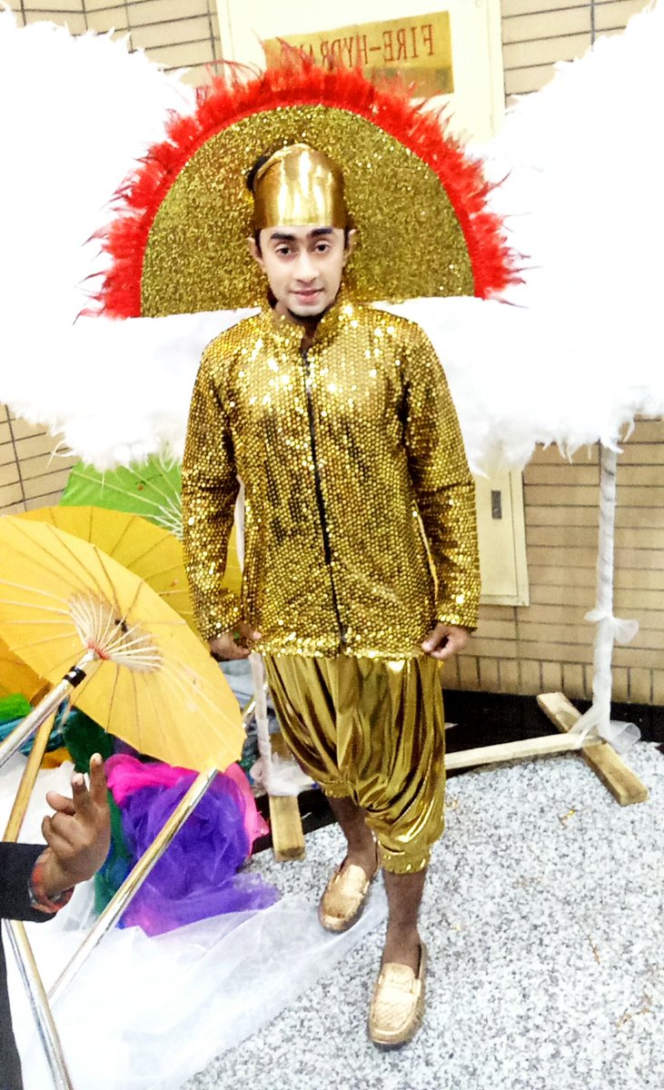 DevdipKumar's tweet photo. #Devdip😎
Yesterday  R tv star award program  is done.
Choregrapher by my Respected #Sohag☺ sir.Specially thanks to☺ Shakil and Chanchal ☺ viaa.I've tried to do the best dance.And☺☺☺ hopefully I did that.☺
https://t.co/fVMFhXQOZv
#Please_Subscribe_Our_Youtube_Chennel. https://t.co/7wzaLXVhiL
