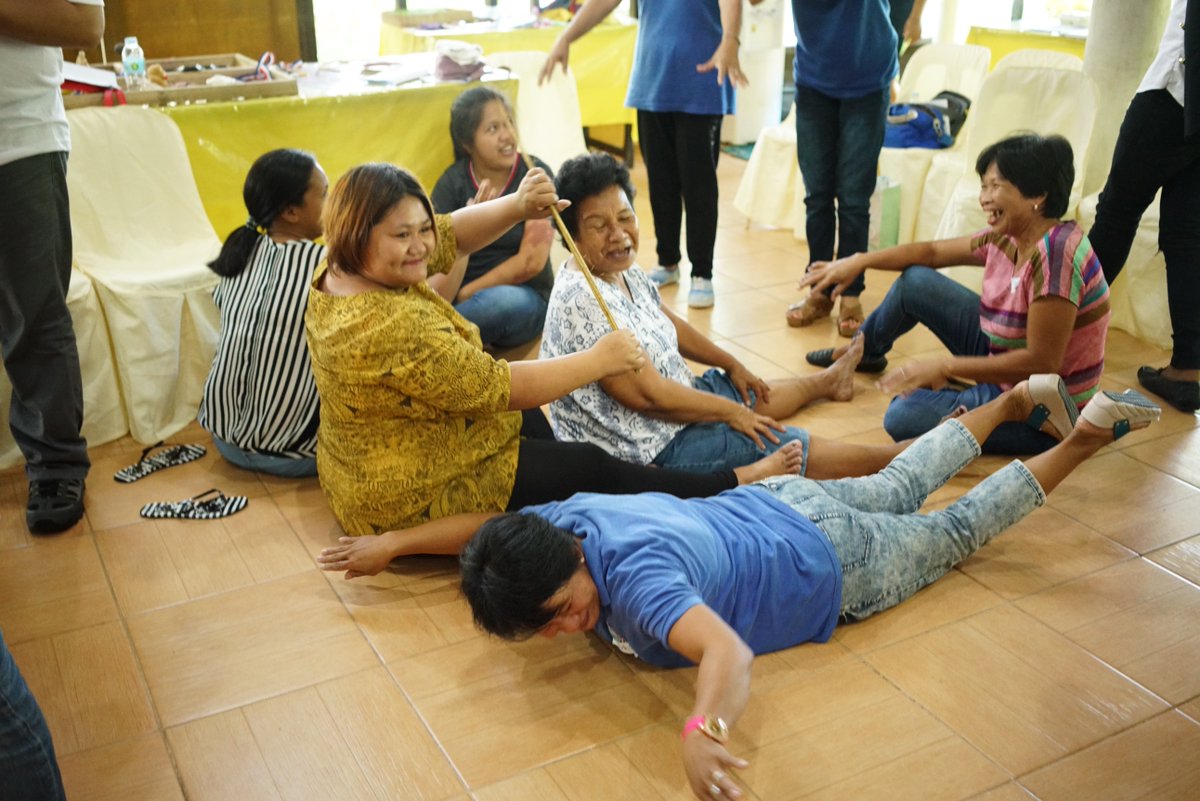Solace_Research's tweet photo. If you want to see some more pictures of #culturalanimation exploring health experiences of local communities in #rural #Philippines, check out this link: https://t.co/M2R7X1urgc #communityengagement #WeAreSolace https://t.co/EHpQAI8xCf