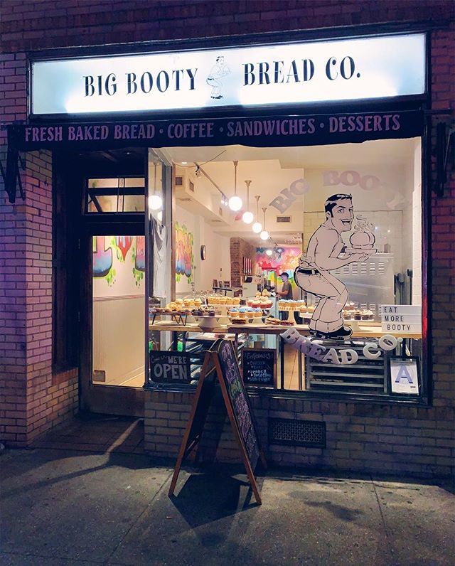 pauloy's tweet photo. eat more booty
.
.
.
.
#bakery #bread #empanadas #iphoneXsmax #vsco #visualsoflife #justgoshoot #earthfocus #landscapephotography #landscape_captures #landscape_photography #trapping_tones #splendid_earth #optoutside #discoverearth #mobilefolk #modernoutdoors #AGameofTones #… https://t.co/p0kWR9epe3
