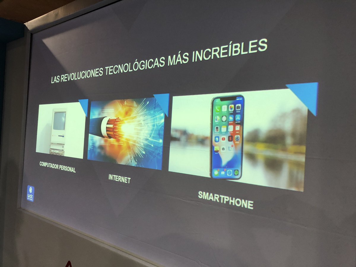 galevy's tweet photo. “El computador personal, Internet y el smartphone, son los tres desarrollos que más han transformado la forma de vida de los seres humanos en toda la historia reciente” Vanderlei Rigatiere Junior #andinalink2019 #InternetDeLasCosas #InternetDeTodo @andinalink https://t.co/5Iuk7DhQbW
