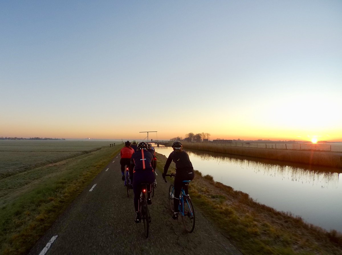 Early Bird ritje #3. Het wordt steeds mooier en de groep steeds groter! Haak jij woensdag 6 maart - 7 uur ook aan 🦉?! <a href="/berlagebrug/">Berlagebrug</a>
