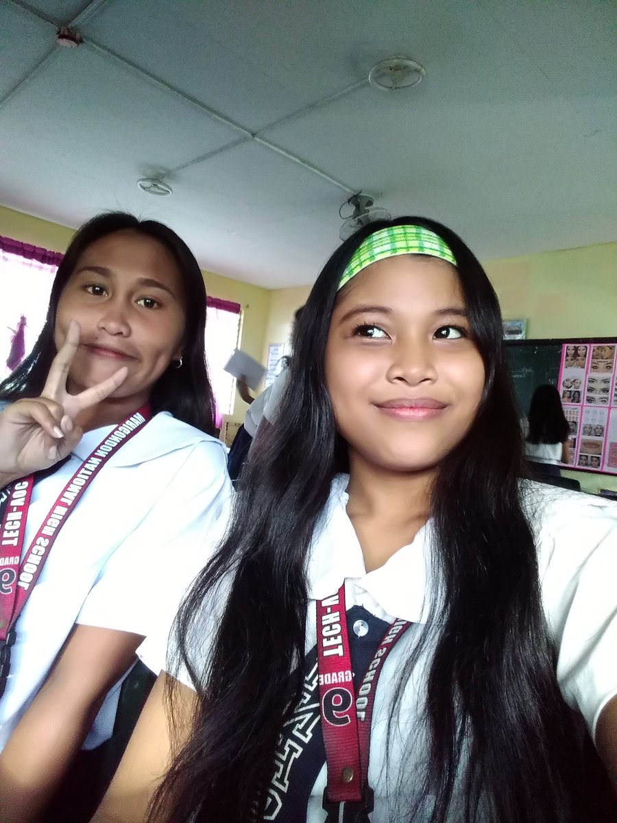 Anne10Ledie's tweet photo. 🙄 https://t.co/6vopACcGlE
