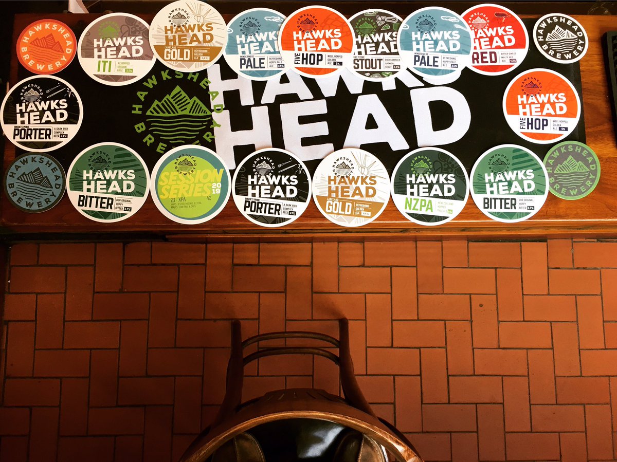 eustontap's tweet photo. Pallet of @HawksheadBrewer lands from The Lake District @eustontap on this beautiful sunny afternoon. Can’t wait to be supping one of these soon... 🌞🏔🍻 Giving some to our sisters: @jackalopeLDN @restinghare @holbornwhippet #caskisking #northernbeer https://t.co/HvKmox2Wcn