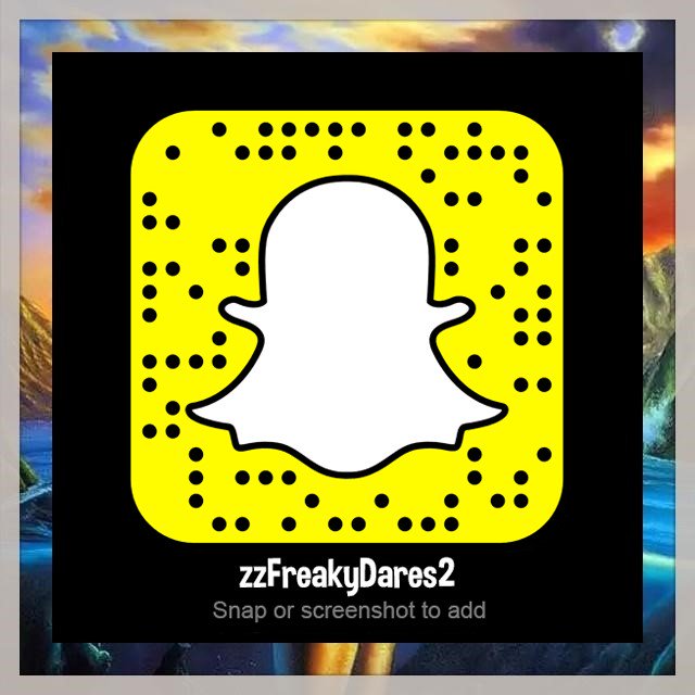 Manyvrbaer's tweet photo. @seauxlit hey whats up :) Add me on snapchat "zzFreakyDares2" :) https://t.co/3wJcqgUQXg