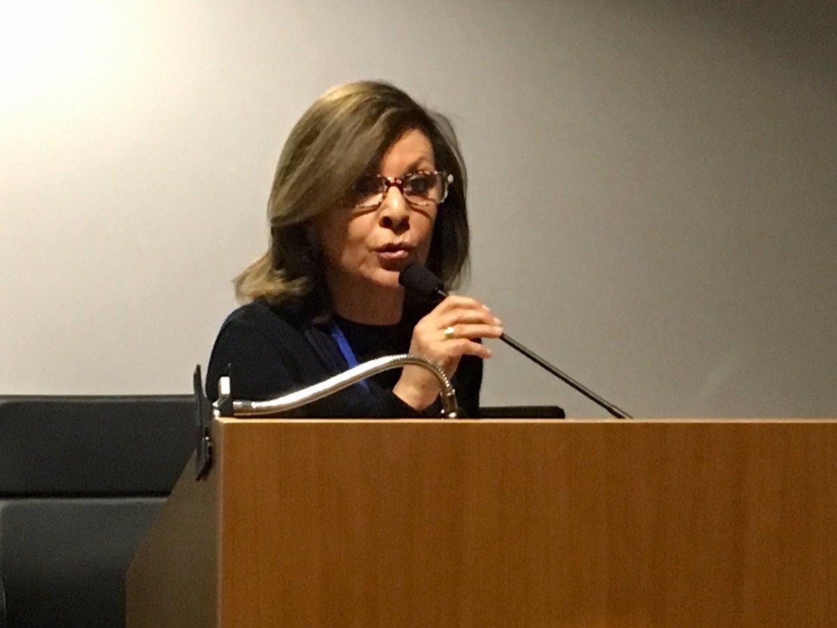 Controcorr's tweet photo. Paola #Spadari presidente @odglazio al Congresso di #StampaRomana: “l’attacco del #governo all’Odg é minaccia contro autonomia di tutti i giornalisti e loro funzione di intermediazione. Non esiste libertá di stampa senza responsabilitá di #stampa” https://t.co/pC10tfm1x0