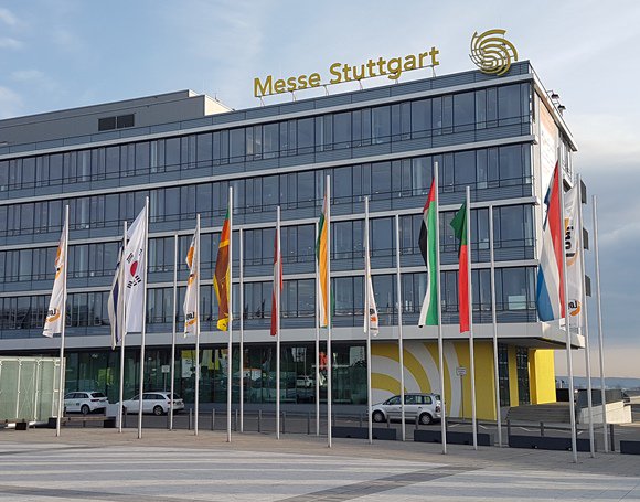 tr_TobiasRauser's tweet photo. Neue Bestmarken in Stuttgart: @LogiMAT_Messe hat in diesem Jahr die Marke von 60.000 internationalen Fachbesuchern überschritten. Die wichtigsten Zahlen zur Messe. #LogiMAT #Logimat2019 #Logimat19 #Intralogistik #Euroexpo https://t.co/QleOk7TGaA