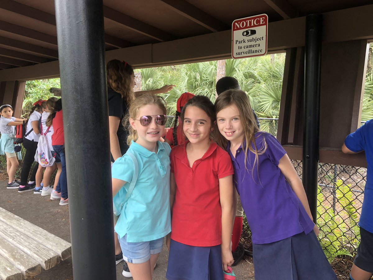 Yiselk Bell tweet media