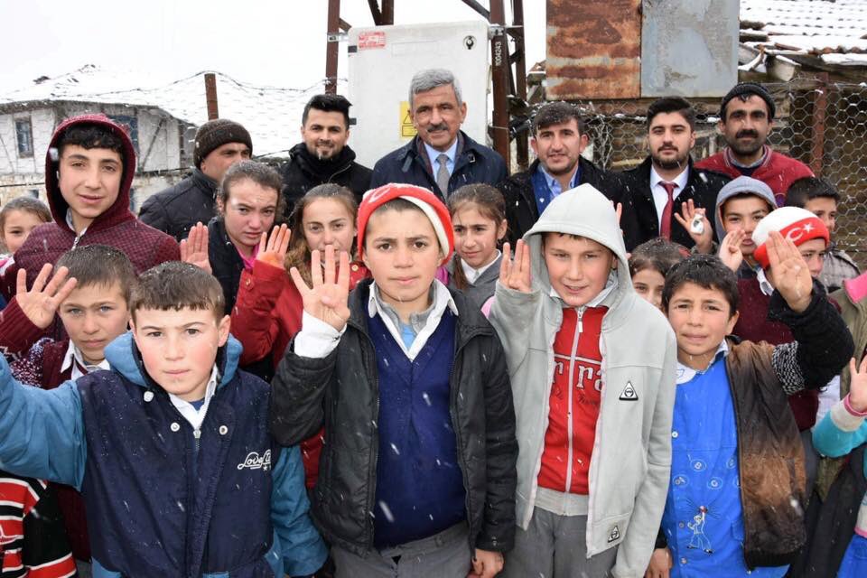 isadikedis's tweet photo. #Devalan Mahallemizdeyiz. https://t.co/moMRAY2IaP