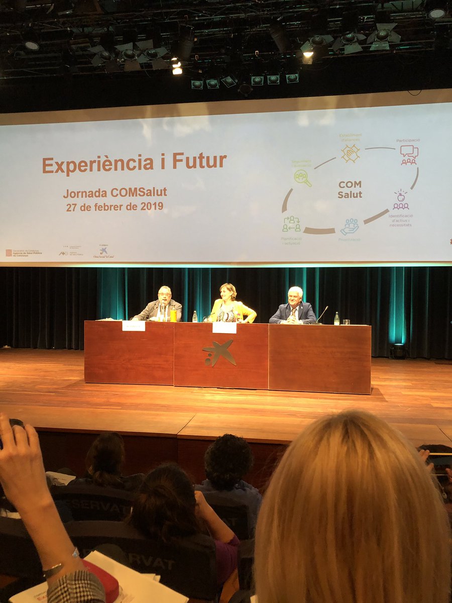 gloriampdt's tweet photo. Cloenda per part de la Hble. Consellera de salut #COMSALUT2019 https://t.co/GAekp2qrVA