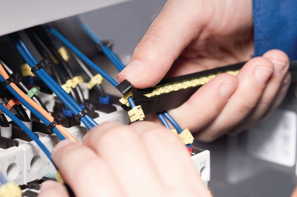 HellermannTyton's tweet photo. We know how time-consuming it is to clearly identify all the wires in electrical panels. That’s why we supply our snap-on WIC Series markers with a handy application tool. See here for details: https://t.co/vilXlst1jC 
#cablemanagement #wiremarker #panelbuilding https://t.co/CuBk8AkfiF