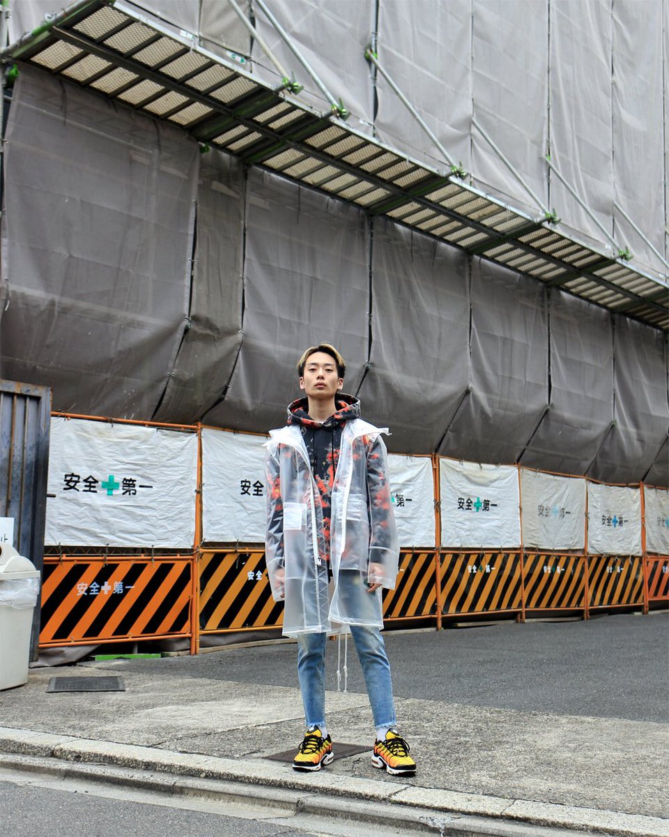 walkinstore's tweet image. LockerRoom KYOTO

『Style Up』

「STAMPD」
Michael Trench
Color. CLEAR
Size. S〜L
Price. ¥47500+tax

『STAMPD』
PYRE HOODIE
Color. FIRE PRINT
Size. S〜L
Price. ¥32500+tax

#lockerroom_kyoto #stampd #chrisstamp