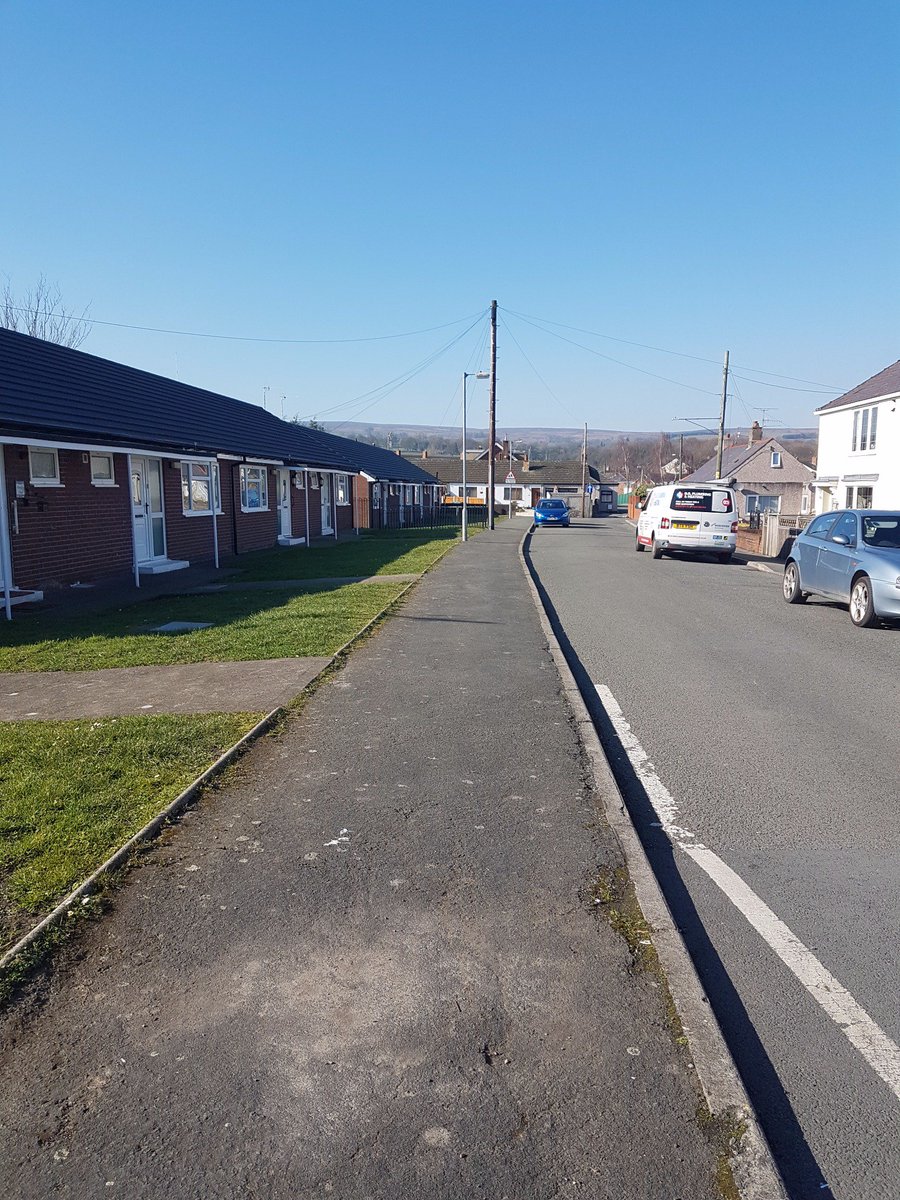 NWPWrexhamRural's tweet photo. Patrols conducted in Ponciau Park after reports of ASB in the area. #pcsoali #pcsolauren https://t.co/JWsST4Qgyz