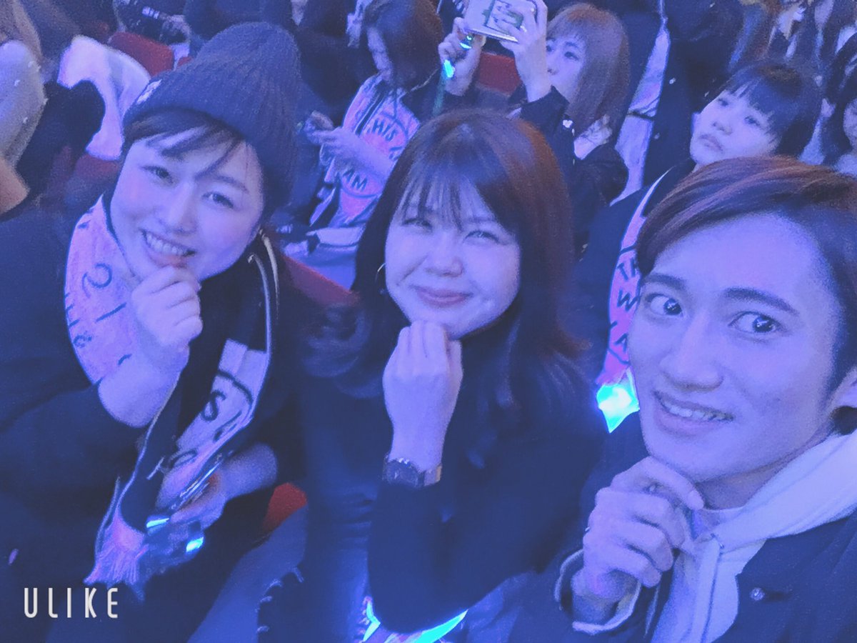 AaaQb24's tweet photo. #與真司郎 初ソロライブ
お疲れ様でした！！！

😭💙1つ1つの演出に 與さんの
Loveが あって もう見てたら

最後は案の定 つられて大号泣しました😭

プレミアムシート 本当に
嬉しかったです💙最高！

あと一期一会の出会いにも感謝！

今日を糧にがんばるぞ💙

#THISISWHOIAM 

@A_Shinjirooooo https://t.co/AaalKCgQt1