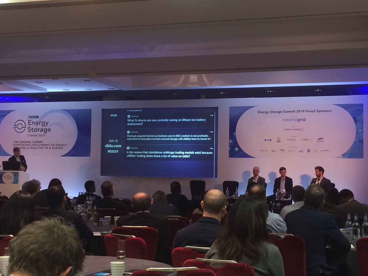 GreenFrogConnct's tweet photo. Great debates and discussions at today's #EnergyStorageSummit 

#energystorage #energy #batterystorage #reservepower https://t.co/OgqHwBOtkb