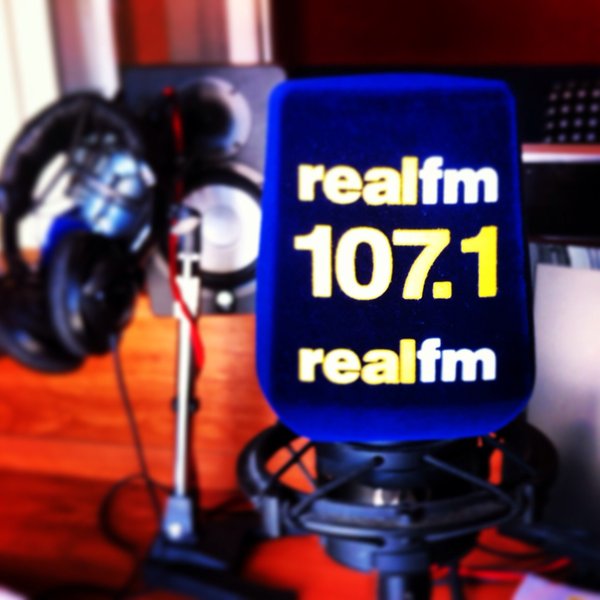 Слушать 107. 1 псков. 1 псков. Радио 7 небо псков. Радио 7 логотип.