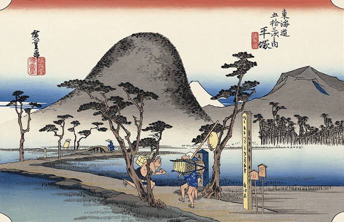tkasasagi's tweet photo. Hikyaku(飛脚)or mail delivery runner in Edo period (16-18th century) they ran on foot or rode horse to deliver letters, money, or items between Kyoto and Edo (Tokyo). The fastest time they could deliver was 72 hours. https://t.co/vpst3odHjb