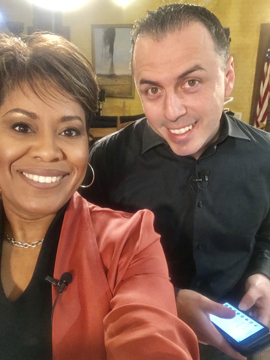 OnairJackie's tweet photo. Good Morning, Southeast Texas!!
Please join #ESTEBAN SOLIS (!) and me at 9 A.M. on #FOX4’s #DaytimeWithKimberlyAndEsteban. We are LIVE from #SpindletopGladysCityBoomtown!

#FOX4Bmt
#FOX4Beaumont
#Beaumont
#BigMoneyTexas
#TheRightSideOfTexas https://t.co/7xKYsOhX6O