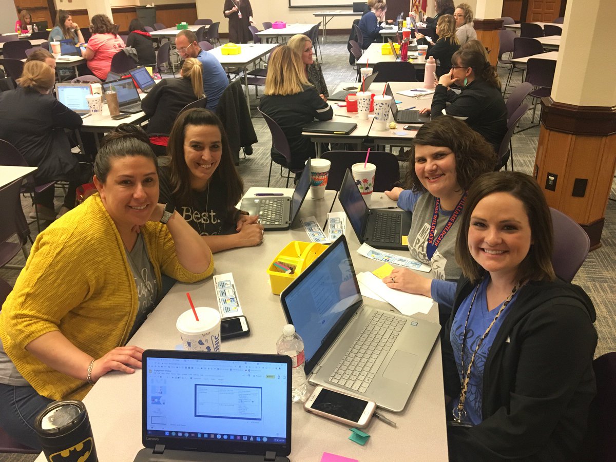 ScogginKristi's tweet photo. Great learning today at our S.S. CAL meeting. Talking about the engagement mindset. @lubbockisd #calslearn @dreaburciaga @kelli_mccammond https://t.co/HaYJcEgU8Z