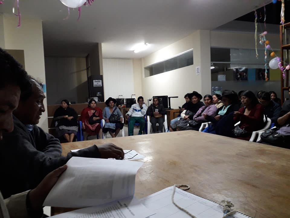 JDFATOS's tweet image. El Equipo Técnico de la J-DFATOS el lunes 25 de febrero de 2019 llevando a cabo el segundo taller de Formación y Fortalecimiento a Servidores Públicos de la Dirección Administrativa financiera de la Secretaria de Economía y Finanzas dependiente del Gobierno Autónomo de Chuquisaca