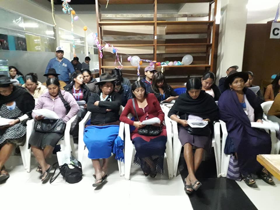 JDFATOS's tweet image. El Equipo Técnico de la J-DFATOS el lunes 25 de febrero de 2019 llevando a cabo el segundo taller de Formación y Fortalecimiento a Servidores Públicos de la Dirección Administrativa financiera de la Secretaria de Economía y Finanzas dependiente del Gobierno Autónomo de Chuquisaca