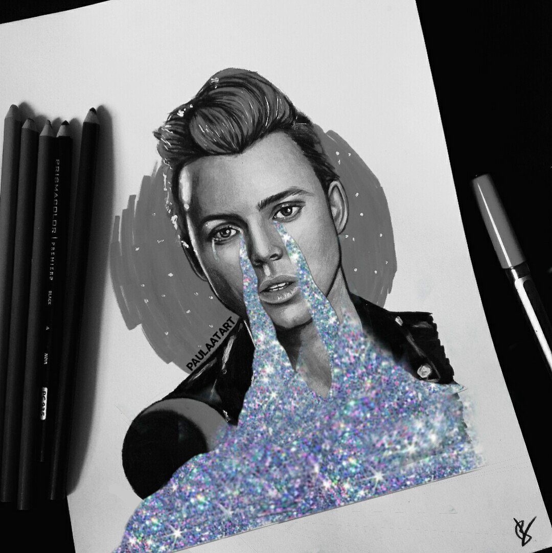 paulaatart's tweet photo. edited my drawing a bit ✨
hope you like it @Ashton5SOS https://t.co/0ScDkySOX2