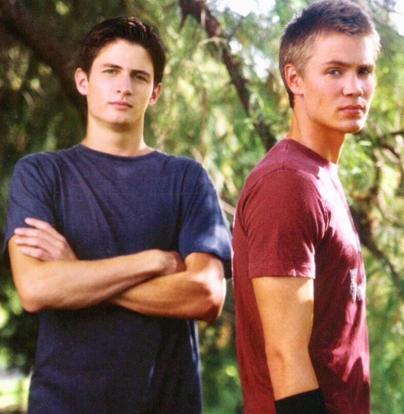 The greatest brother duo of all time.