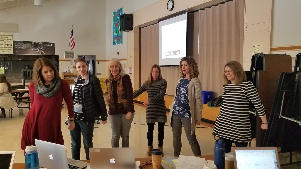 slonean's tweet photo. Who knew that learning about #UDL could be so fun?! Wait, staff @CRESYork did! We went through the #ExpertLearnerDesigner process with the #Floss dance! @CAST_UDL # #YSDMindset @Bill_Wilmot https://t.co/pnBvvDbmnJ