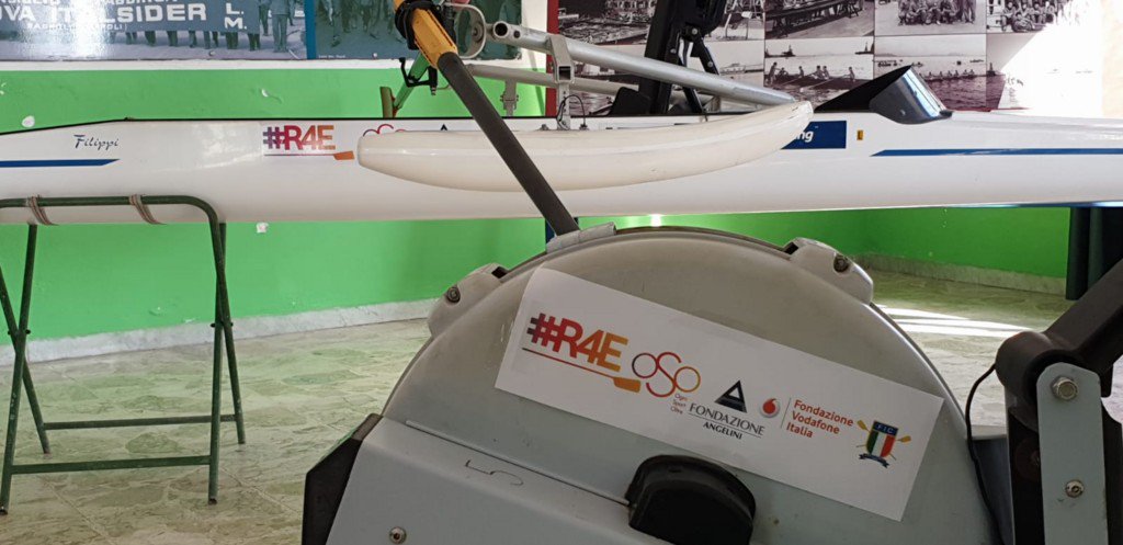 canottaggio1888's tweet photo. Con l'inaugurazione del Polo di Napoli, il Progetto Rowing For Ever (#R4E) entra nella fase operativa a pieno ritmo
➡️ https://t.co/b4D7aEJ0kb
#canottaggio #rowing #rowingforever #rowing4ever #R4E #OSO #OgniSportOltre #Vodafone @Fondazione Vodafone Italia @CIPnotizie https://t.co/JfsgGayloG