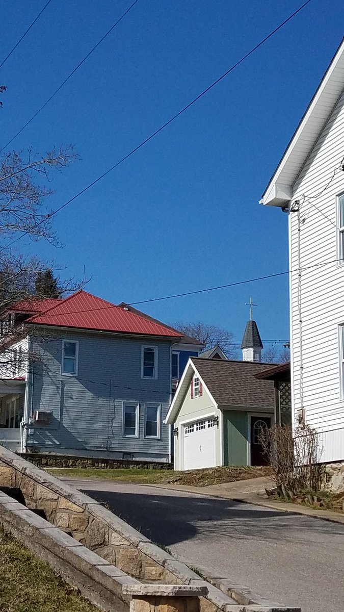 stephfore's tweet image. Glorious Day!
#lunchbreakwalker
#spencerwv