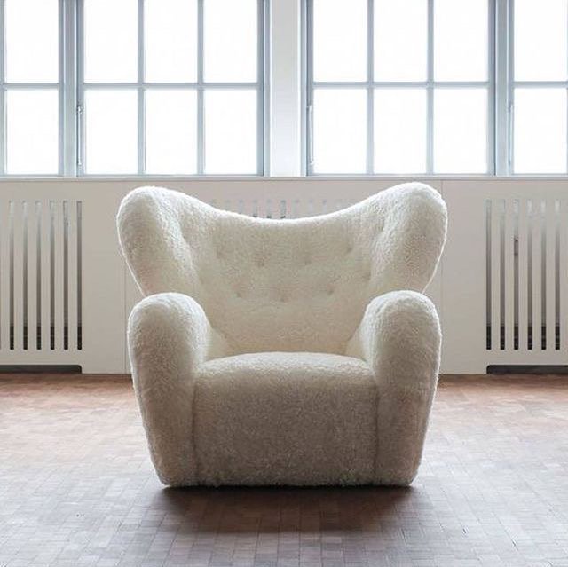 greenandmustard's tweet image. Now this is the one. Overstuffed and called ‘Tired Man’ simple so cosy and inviting. @kontrastinteriors #statementchair  #chair #chairlove #chairs #chairdesign #chairobsession #interiordesign #interiors #interiorstyle #interiorstyling #interiorinspo #hom… ift.tt/2TiZxfZ
