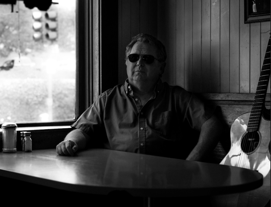 DanDanielMusic's tweet photo. Every bad situation is a #blues song waiting to happen.

#singersongwriter #Wednesdaymusic #americana #guitar https://t.co/xLoOadn6E9