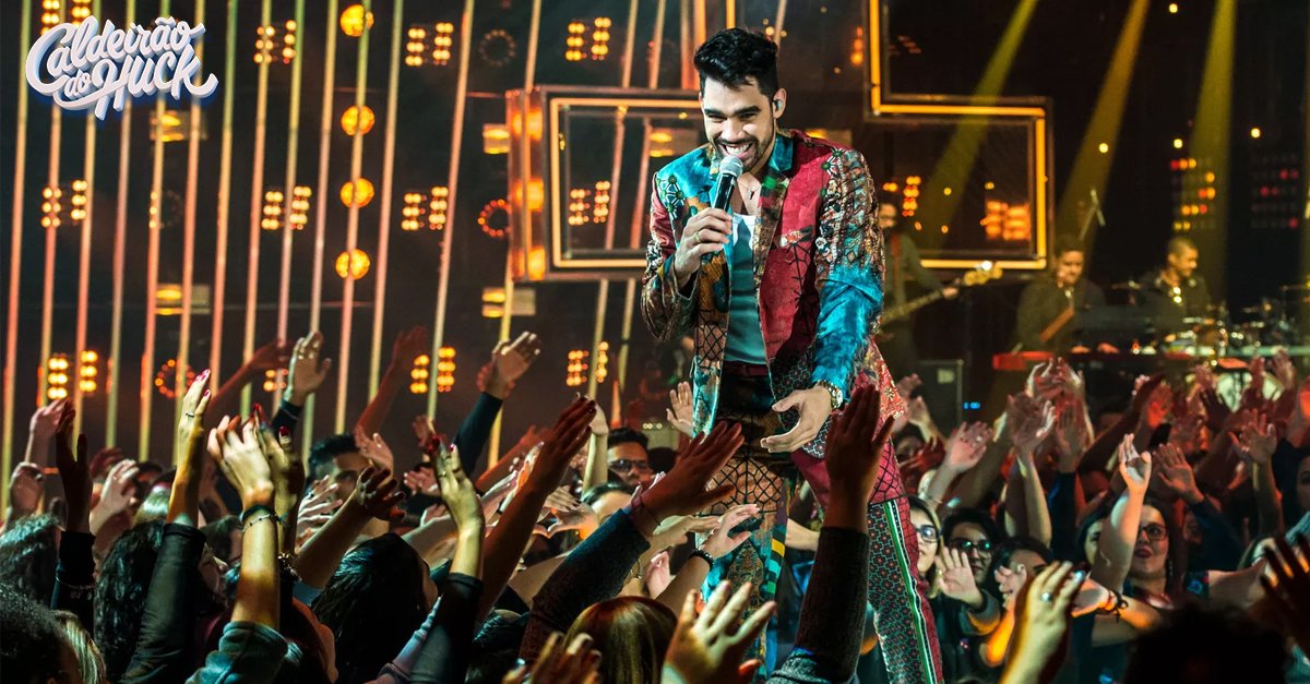 .<a href="/gabrieldiniz/">Gabriel Diniz</a> comenta hit de sucesso e conta quem é sua 'Jenifer' da vida real. Vem ver a entrevista com o cantor, que estará no #Caldeirão deste sábado, 2/3 🤩 glo.bo/2ECsueY