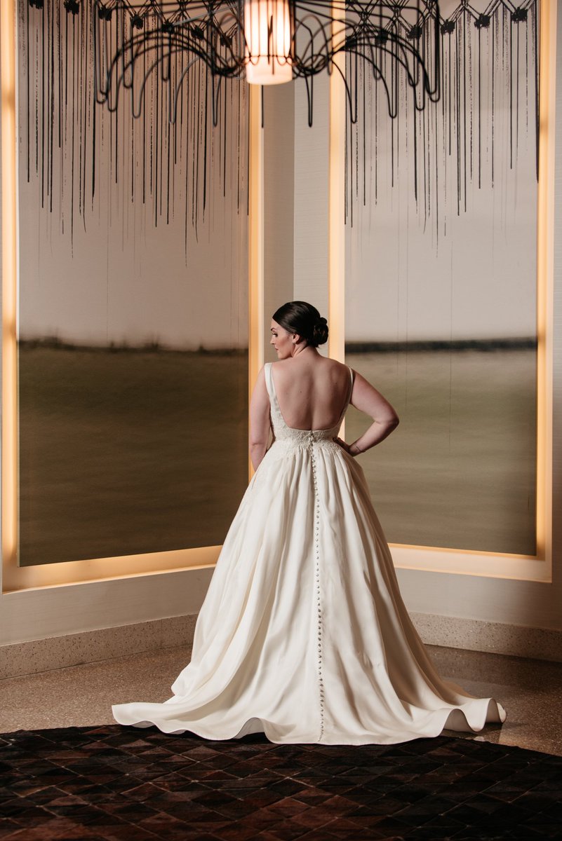 Brides! Are you newly engaged and looking for that perfect wedding dress!? Here are a few dresses to inspire and WOW you! Good luck in your search for YOUR dress. :) "
.
.
.
.
.
.
.
#weddingdress #austinweddingphotographer #wedding #bride #austinbride #classicbeauty #photography