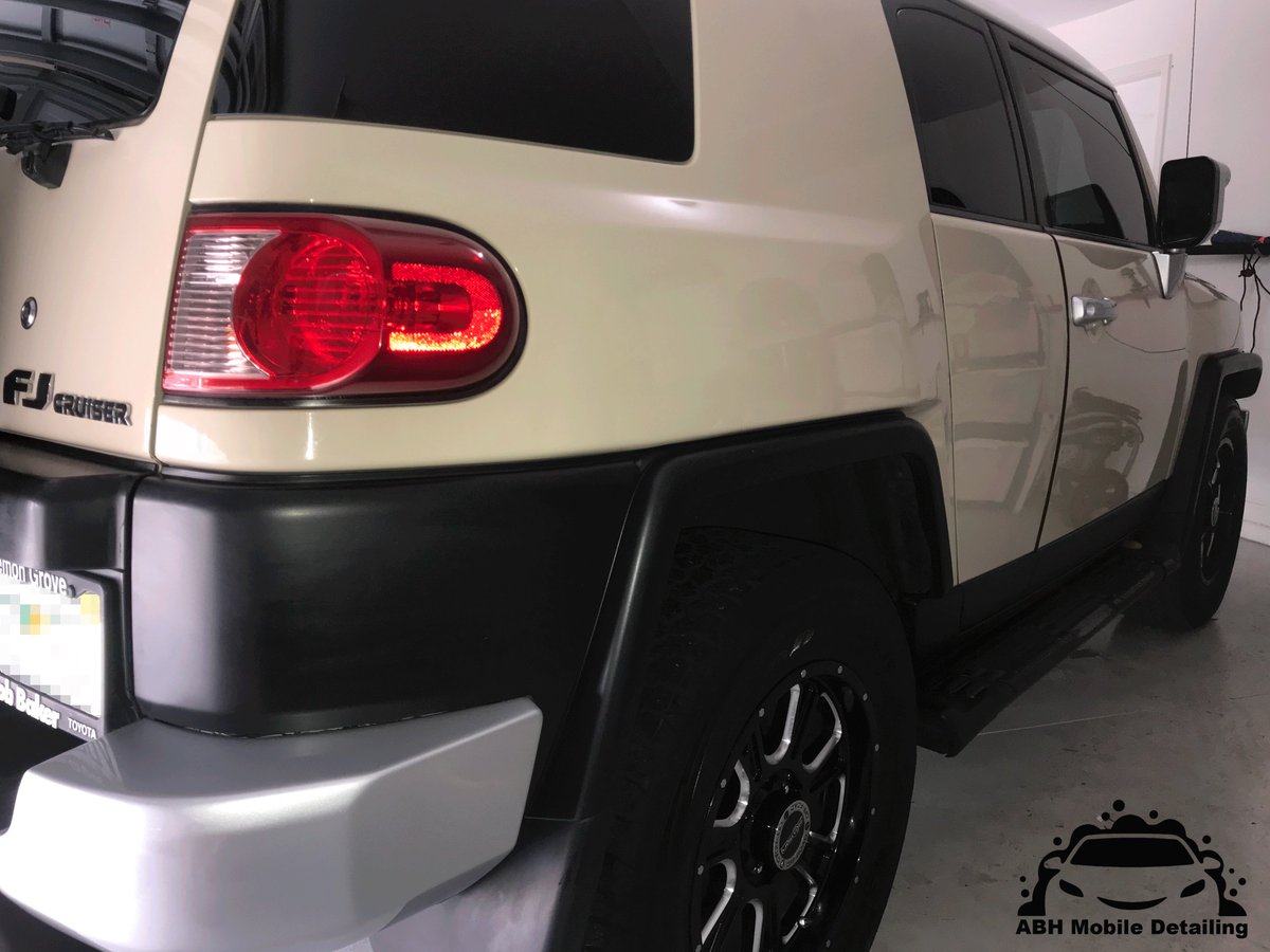 Diamond Detail on a Toyota FJ Cruiser for our Client from Suncoast Meadows located in Land O Lakes 
#DiamondDetail #Detailer #Detail #MobileDetailer #LandOLakes #SuncoastMeadows #InteriorDetail #ExteriorDetail #toyota