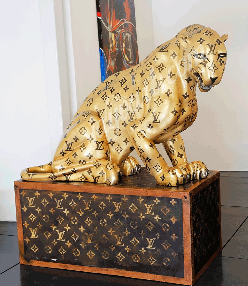 louis vuitton tiger statue