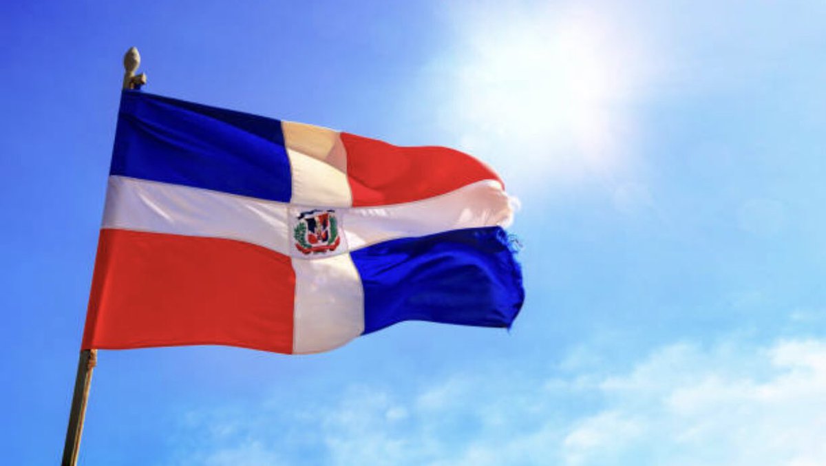 NelsonNavarroRD's tweet photo. Hoy celebremos con júbilo el 175 Aniversario de nuestra independencia. Trabajemos y construyamos un mejor país, apegados a la transparencia, la ética y la equidad. Hagamos el país de las oportunidades. #YoCREOenRD https://t.co/hqtOmjP2J0