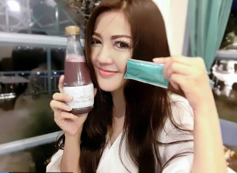 Unicity's tweet image. My favorite product for beautiful, glowy, healthy skin...Neigene 😍✨

#UnicityIsMe #Neigene #collagenplus #skincare #beauty #insideout #health #wellness #selfcare #Unicity 
📷 @hathairat_thumnuwat