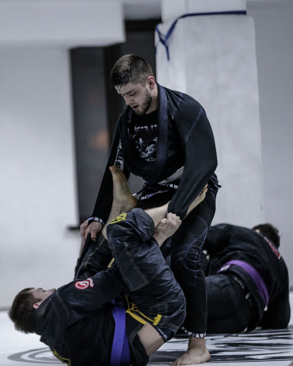 •𝐁𝐄𝐑𝐊𝐔𝐓 𝐉𝐈𝐔–𝐉𝐈𝐓𝐒𝐔 𝐀𝐂𝐀𝐃𝐄𝐌𝐘•⠀⠀
⠀⠀
#jiujitsu #arbimuradovteam #berkutbjj #acbjj