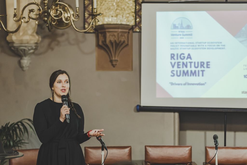 RigaVSummit's tweet photo. .@StartinLV will put even bigger emphasis on making the regulatory framework suitable for starting businesses locally to ensure that Latvia can truly become a launchpad for global startups. We know that ideas are nothing without execution - @egitapolanska Chairwoman of @StartinLV https://t.co/A9wtTn8fsK